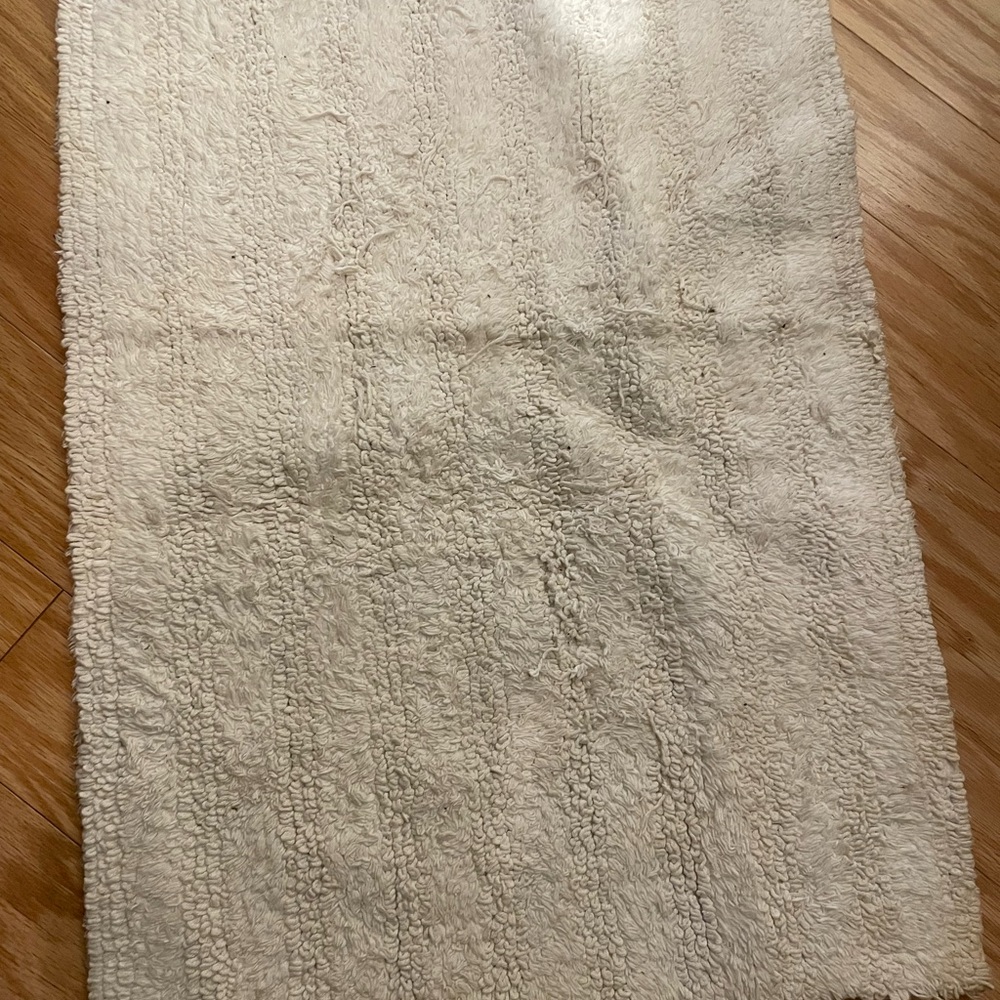 Bath mat - Picture 2 of 2